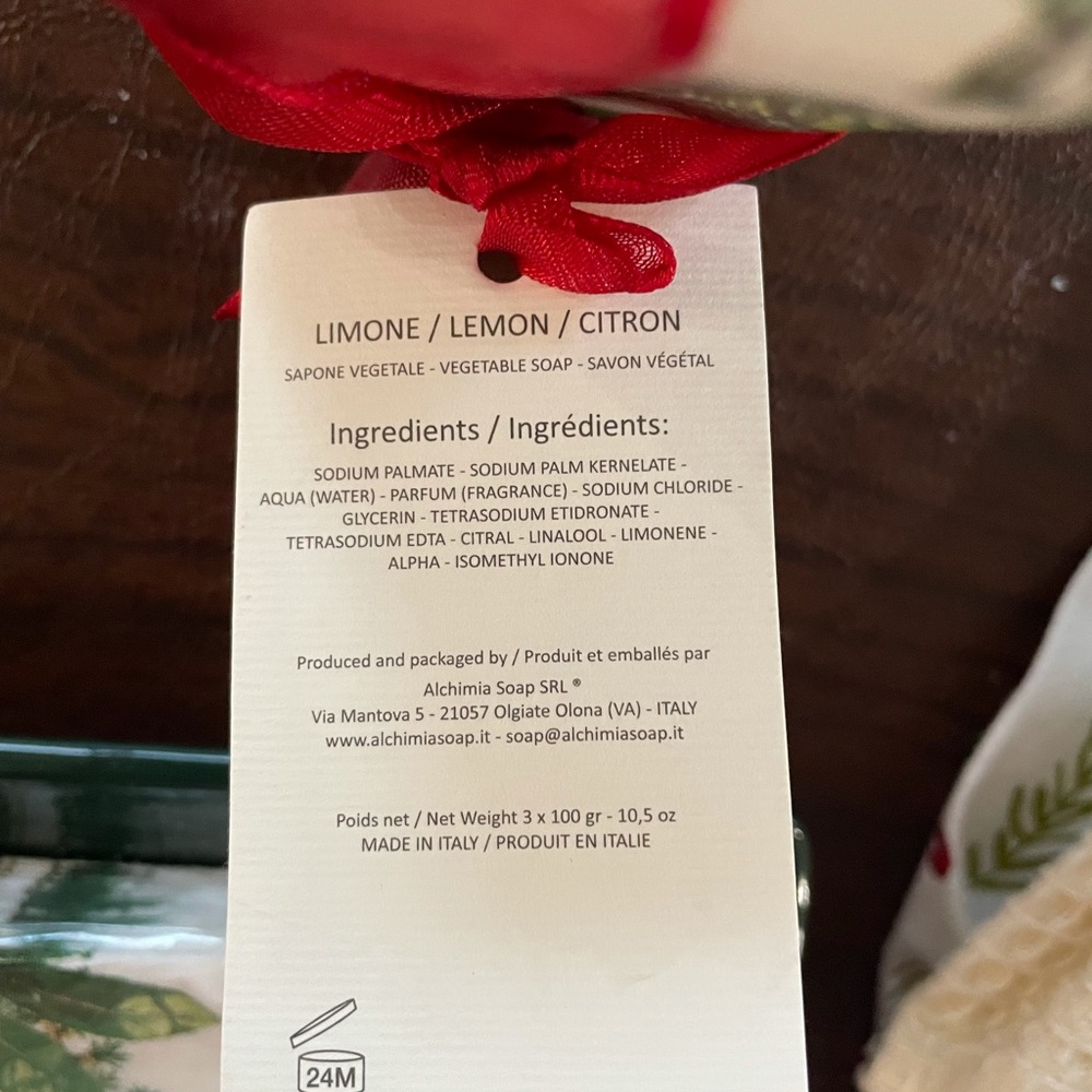 Christmas gift bundle - Picture 7 of 7